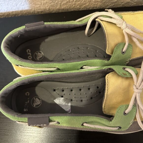 Crocs Walu boat shoes size 8 women’s Canvas Upper Yellow Green Grey Casual - Picture 3 of 5